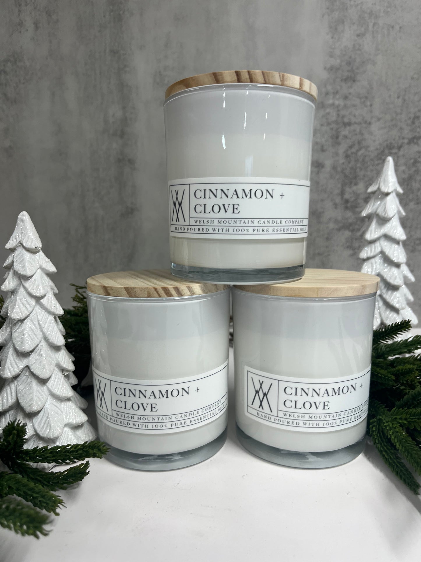 16oz Cinnamon + Clove Essential oil Candle with Bamboo lid