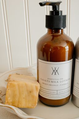 8 oz Essential Oil Goats Milk Lotion