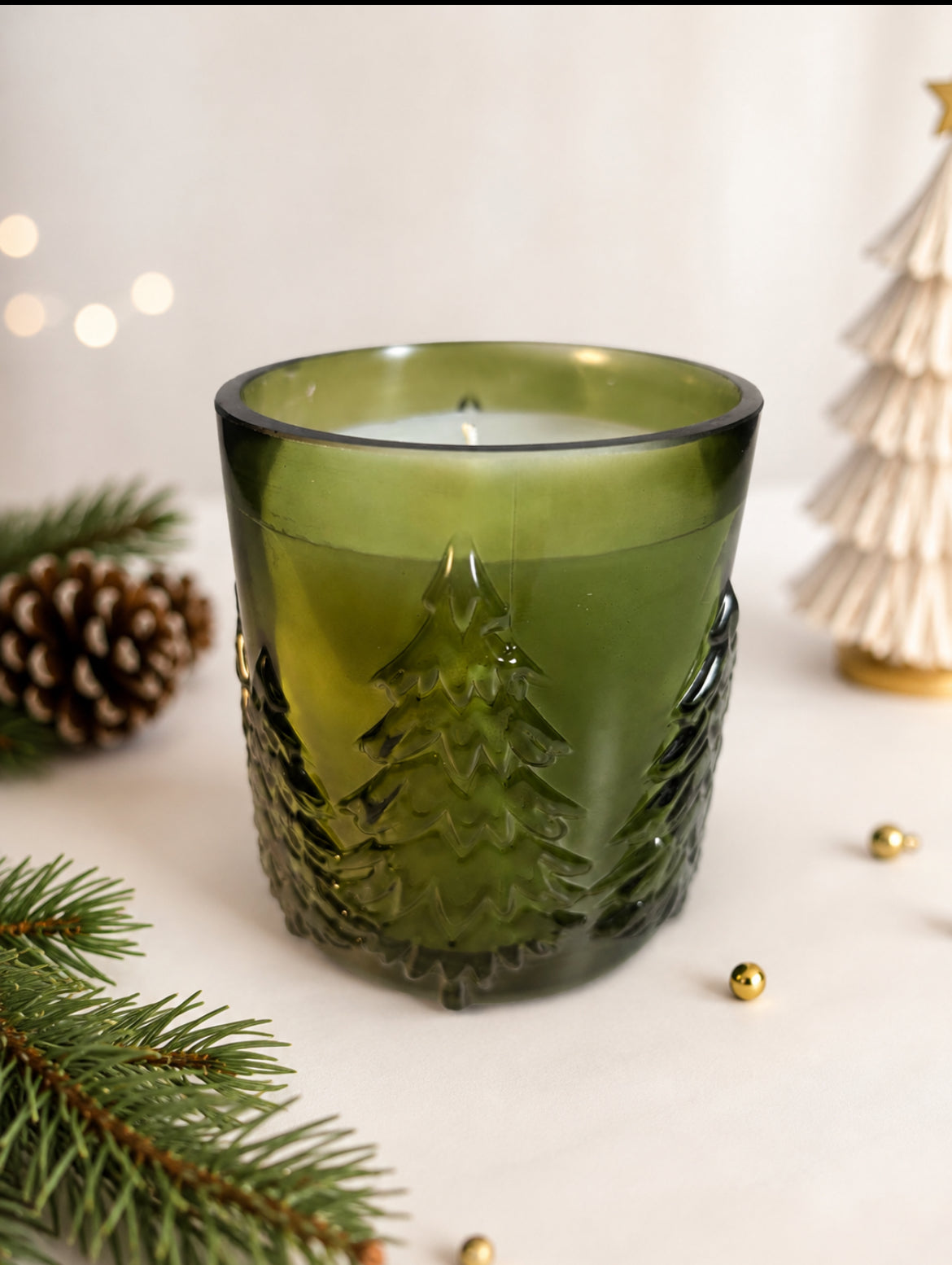 16oz. Raised Glass Christmas Tree Candle