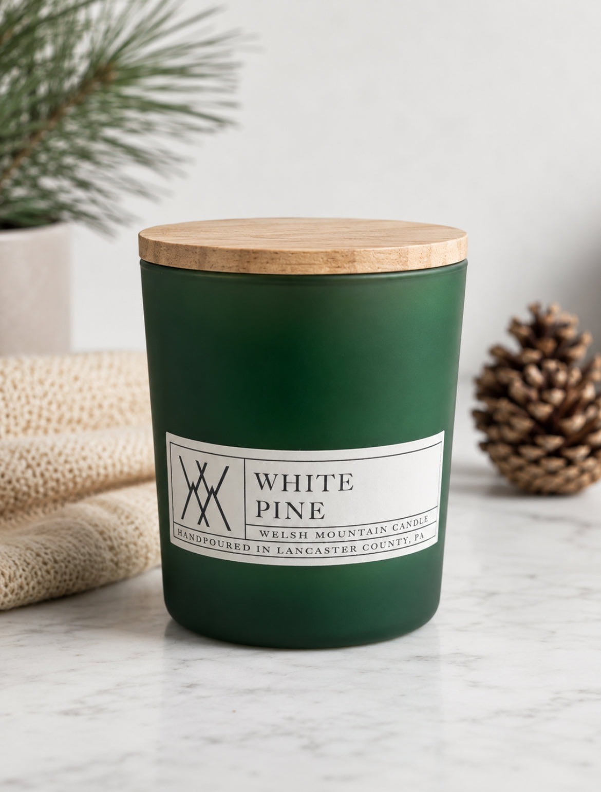 16oz Coconut wax candle with wood lid, Green
